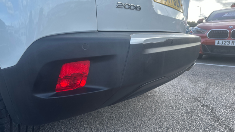 Peugeot 2008 1.5 BlueHDi 110 Allure Premium 5dr Diesel Estate